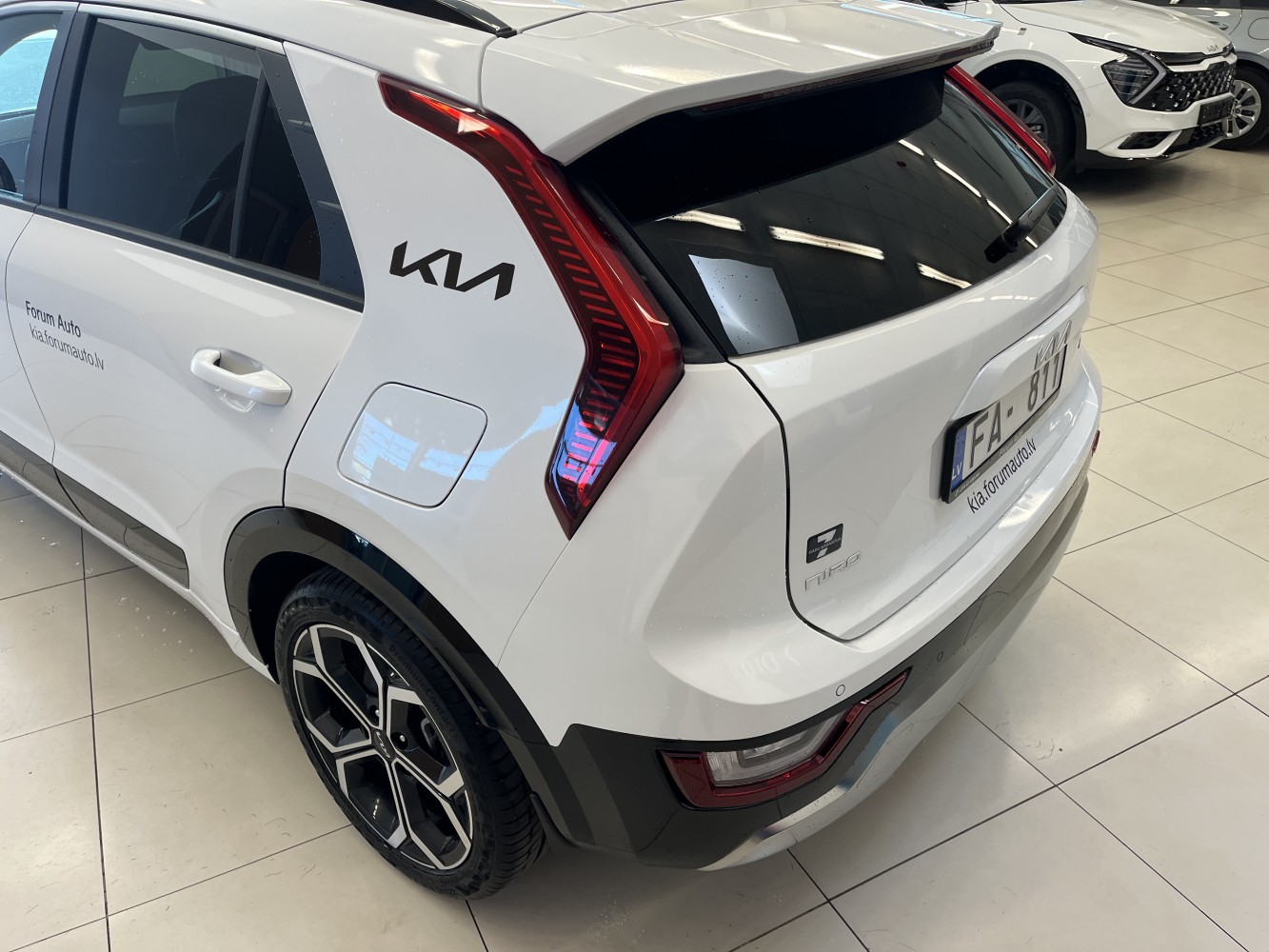 Car image 6