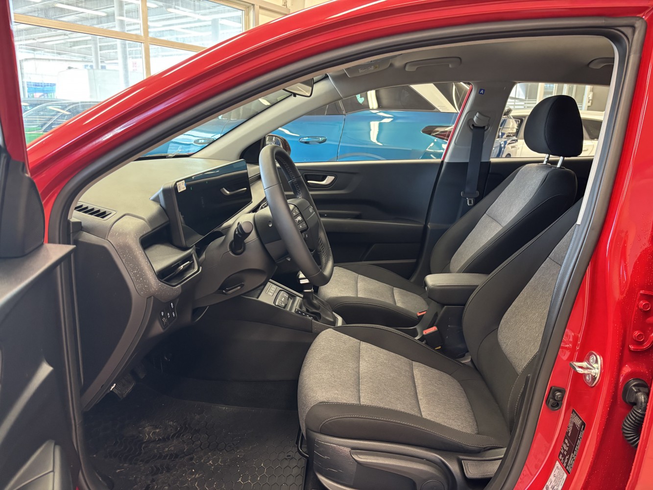 Car image 7
