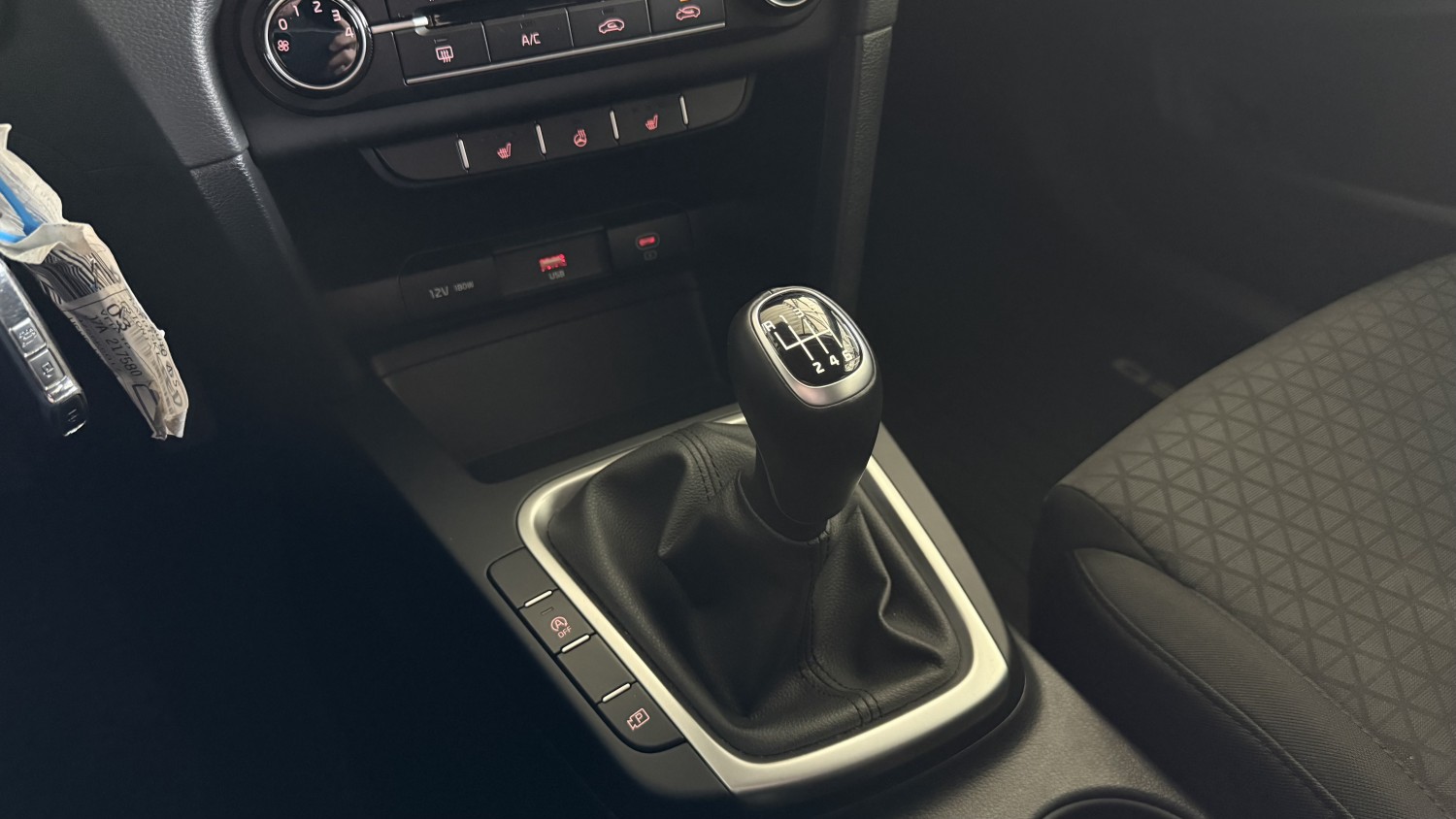 Car image 20