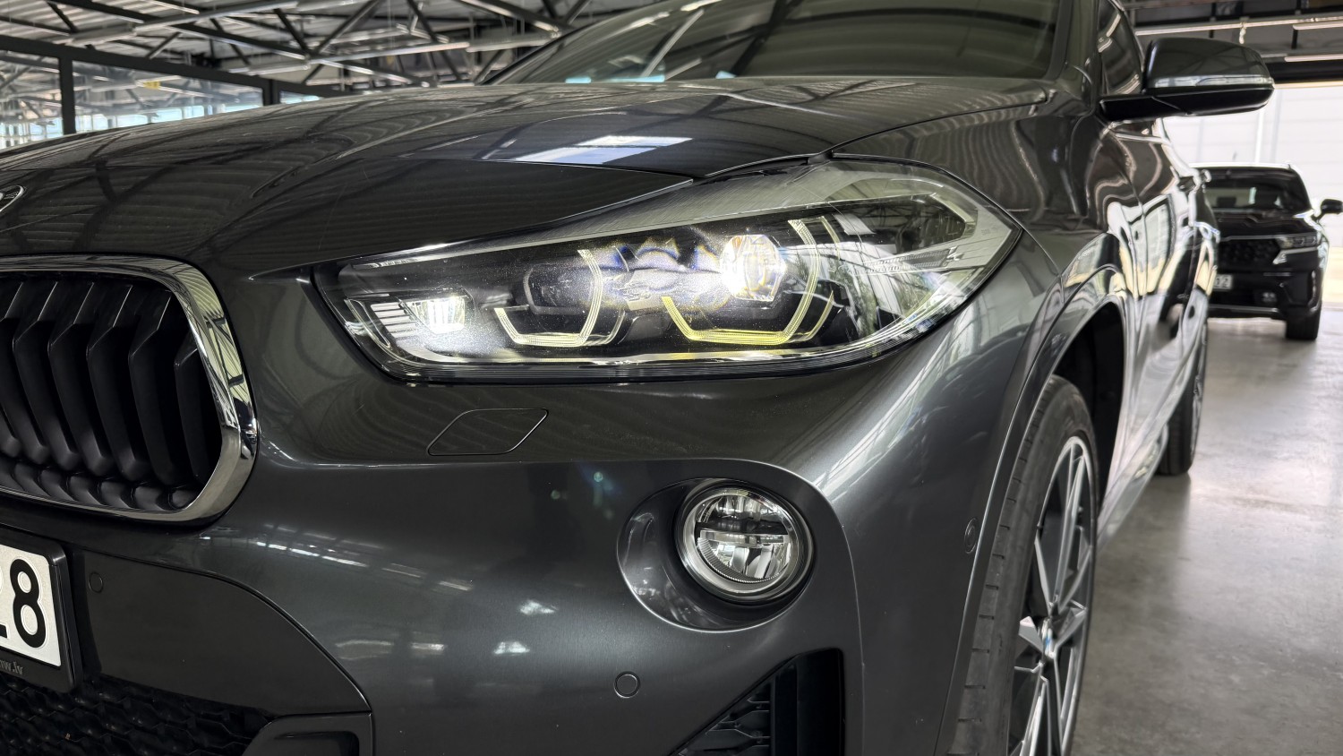Car image 8