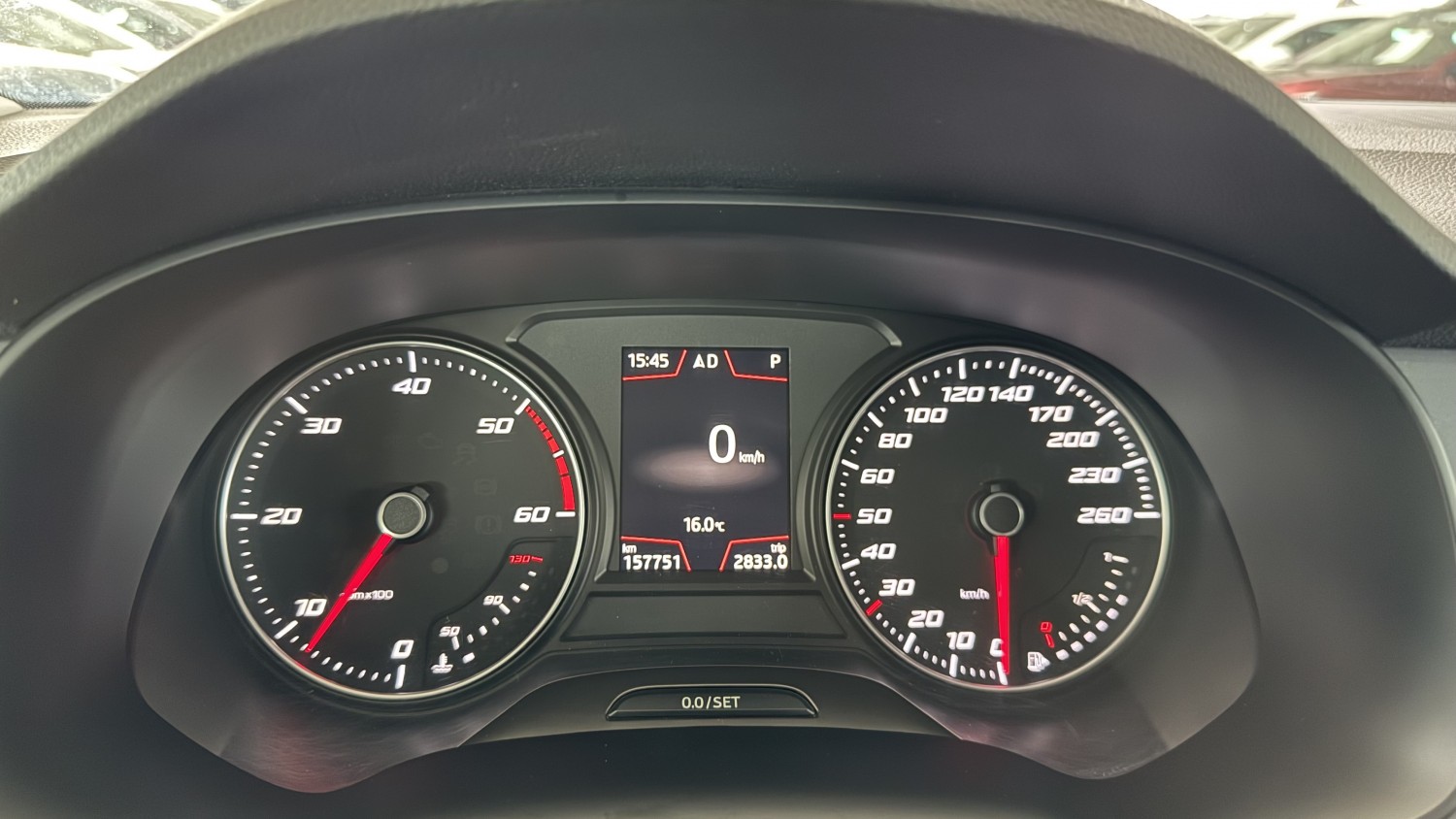 Car image 19