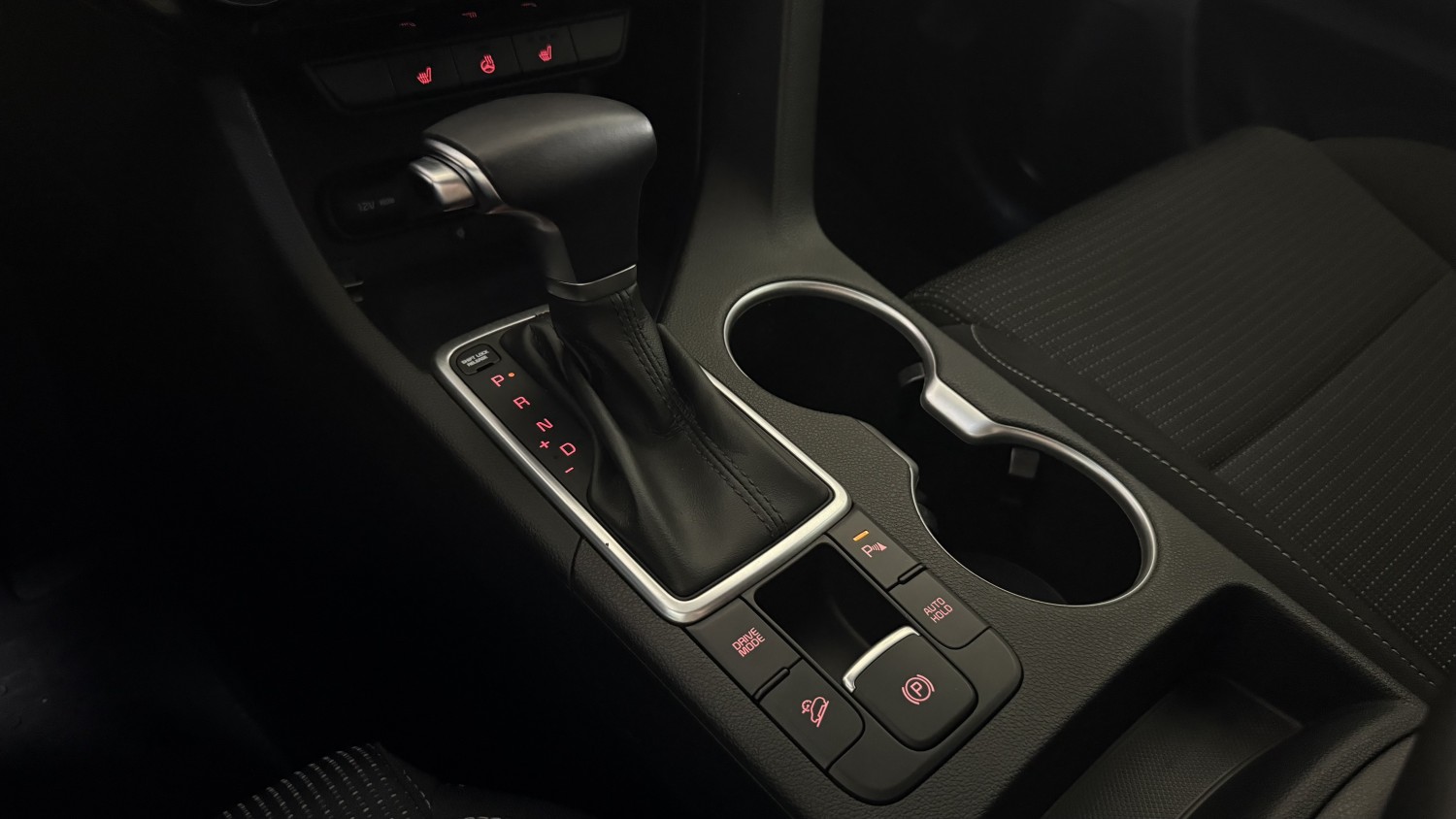 Car image 21
