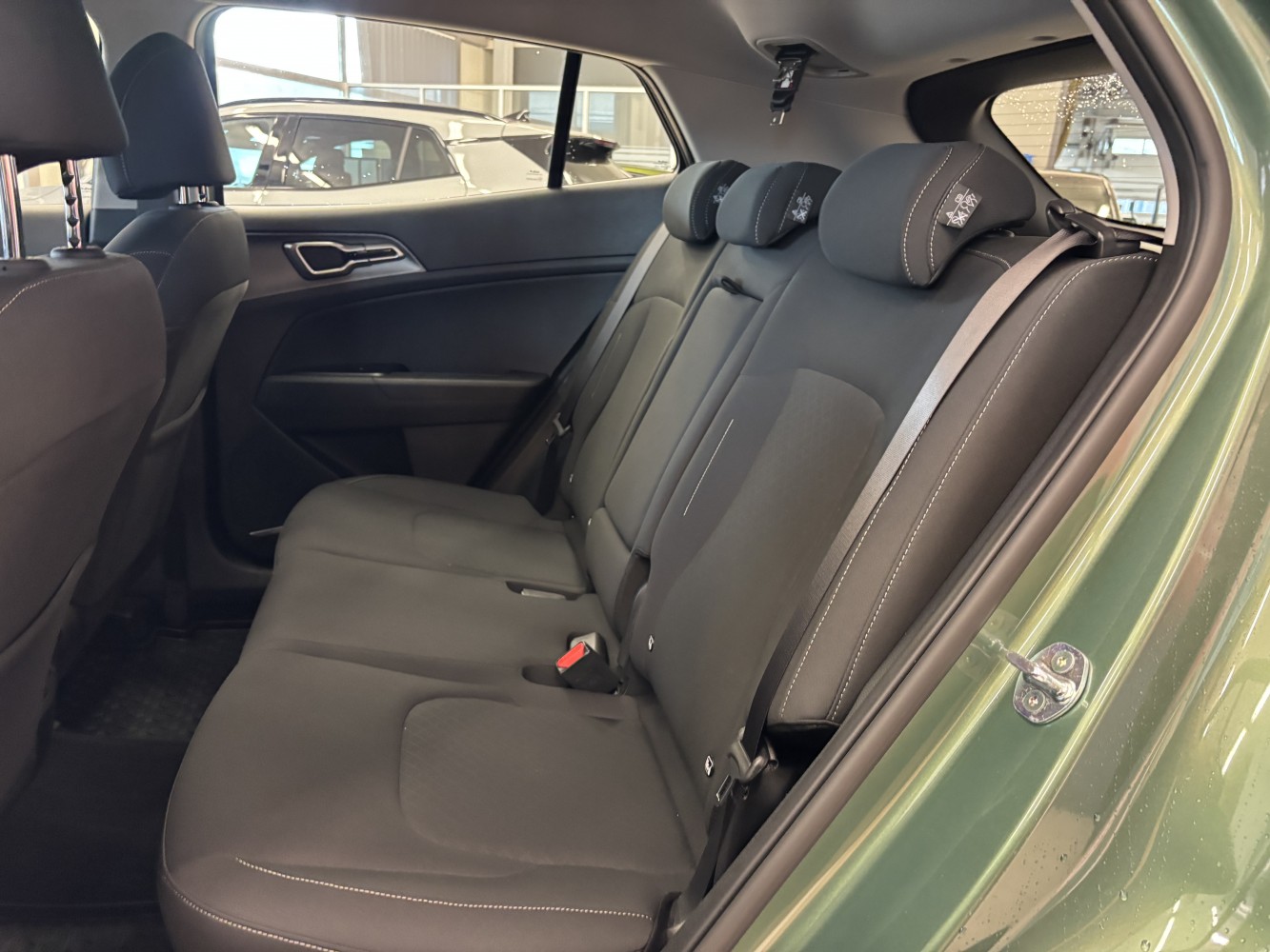 Car image 21