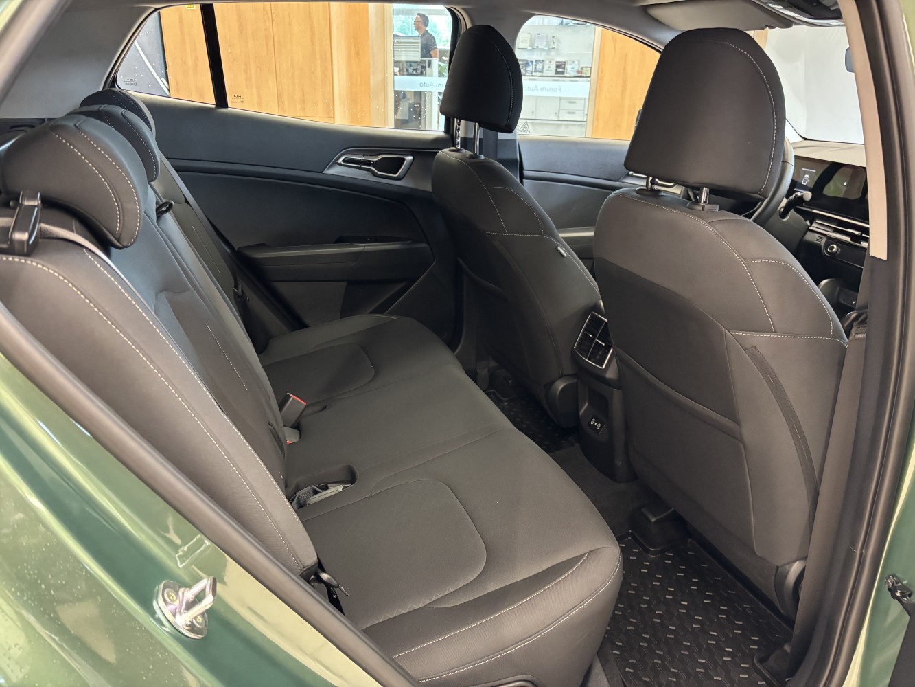 Car image 22