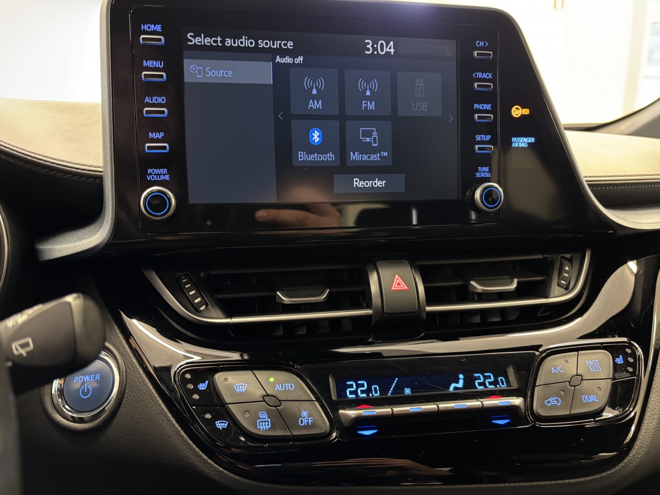 Car image 19