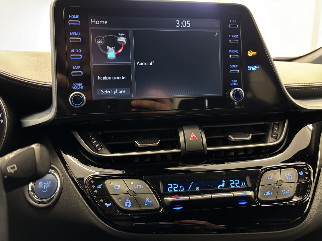 Car image 21