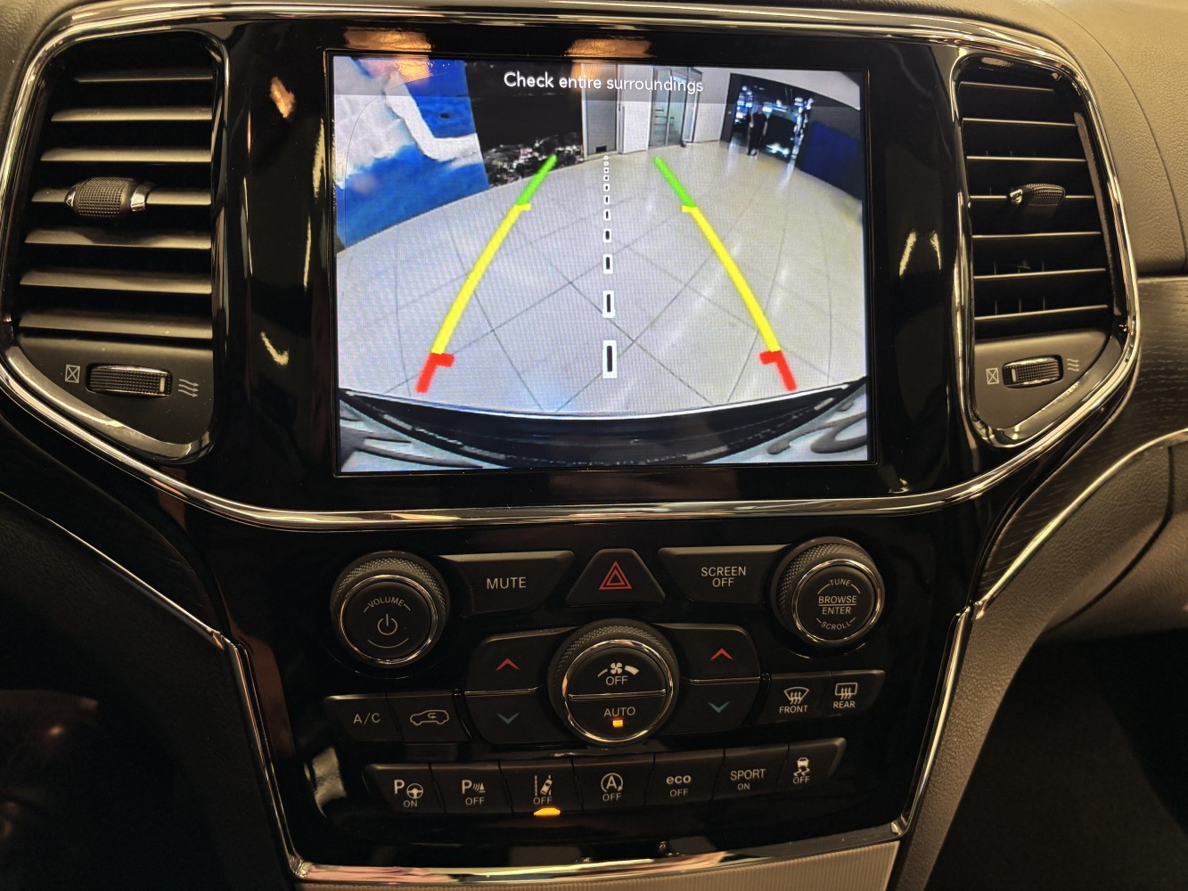 Car image 22