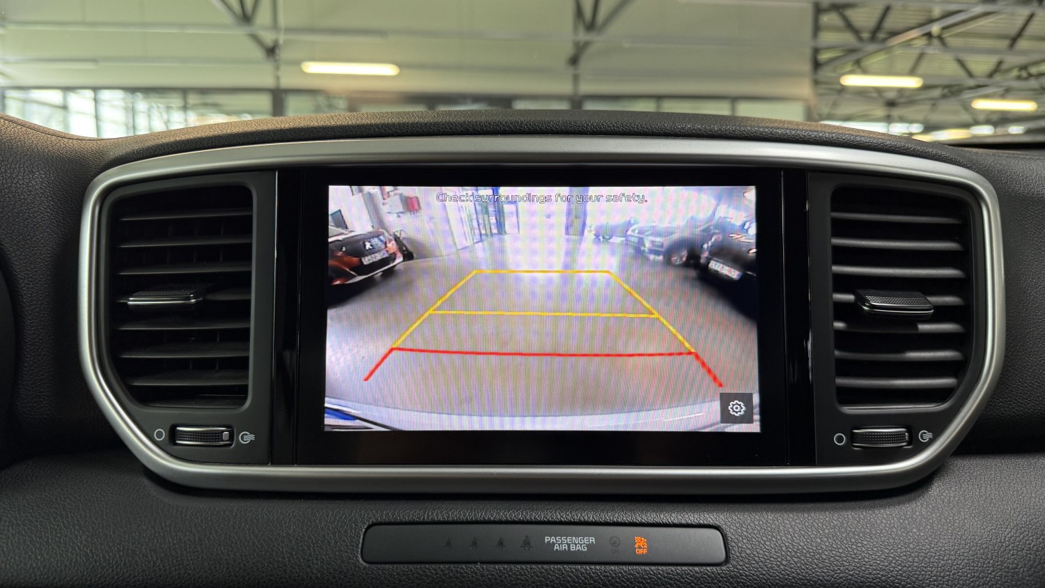 Car image 20