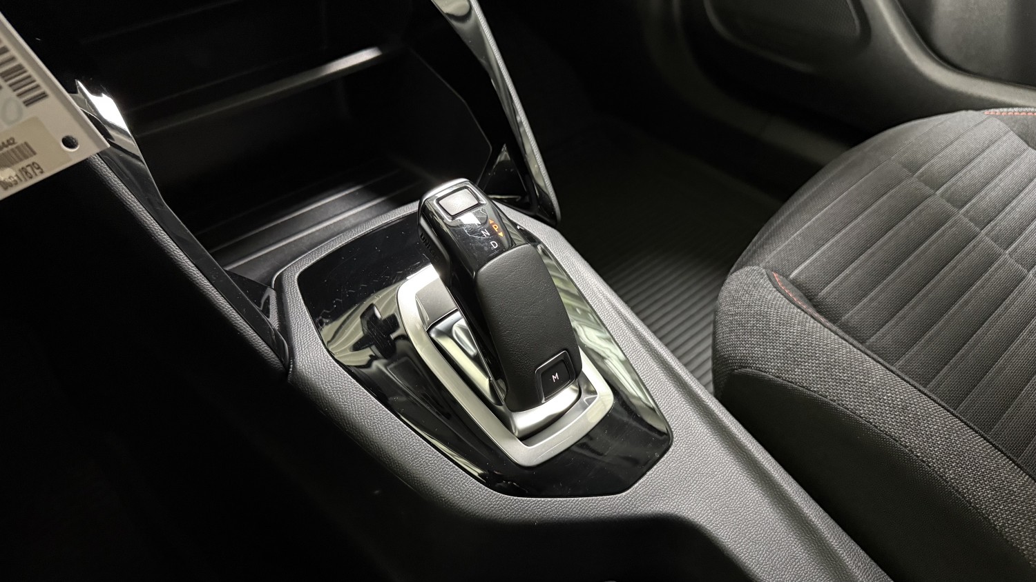 Car image 21