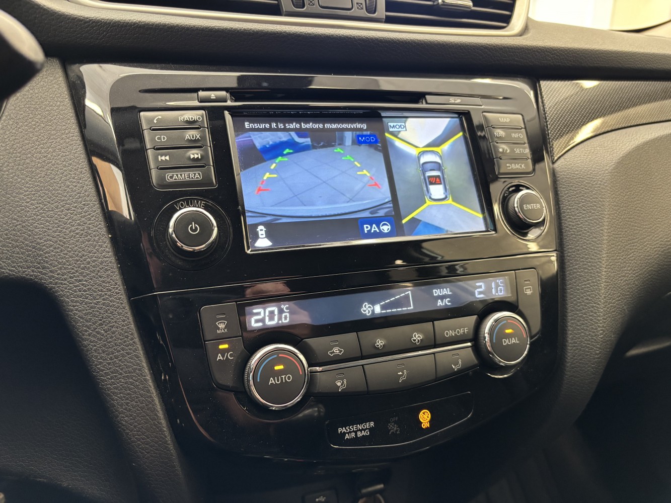 Car image 21