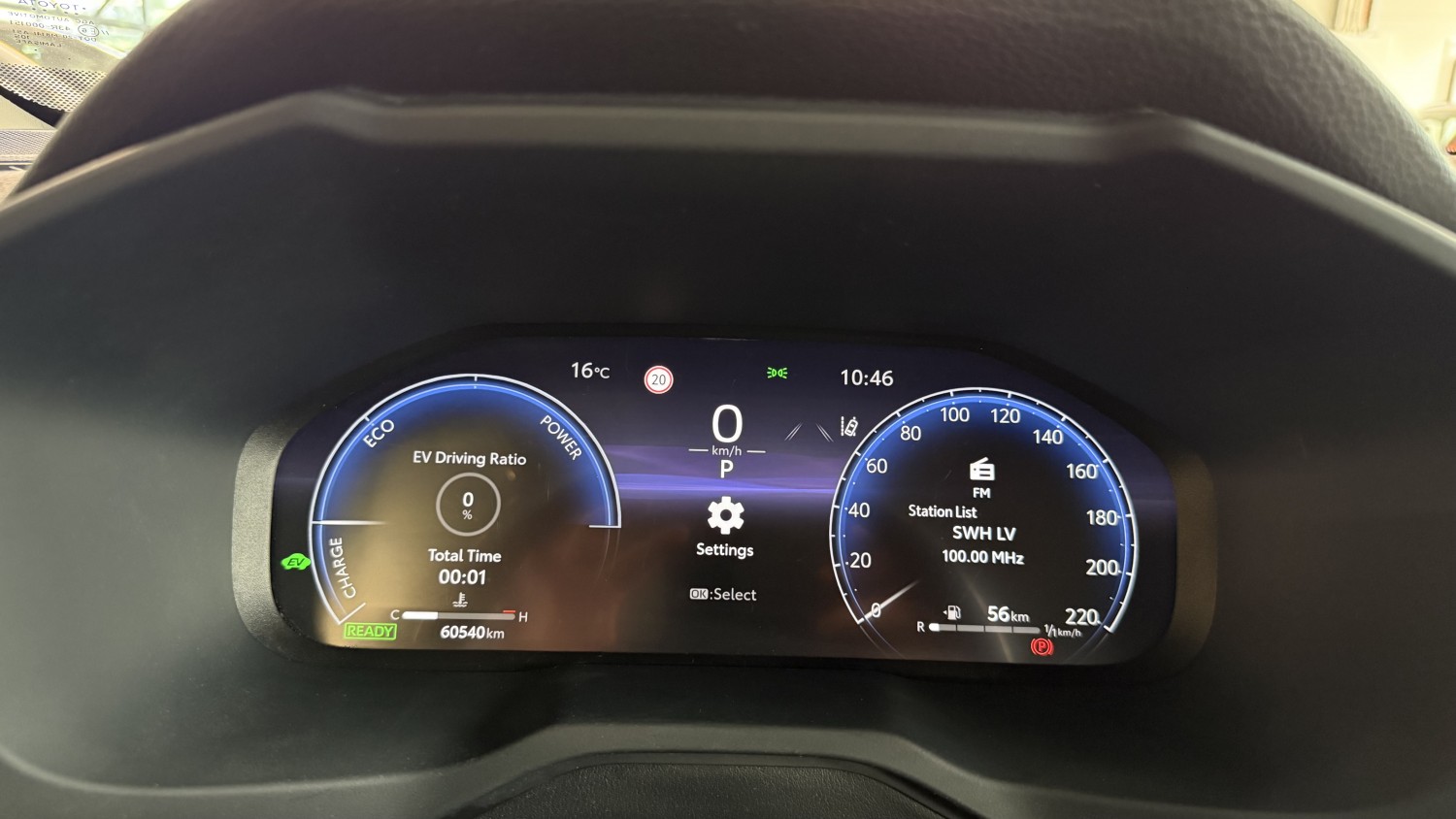 Car image 19