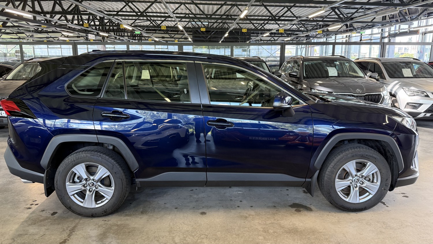 Car image 6
