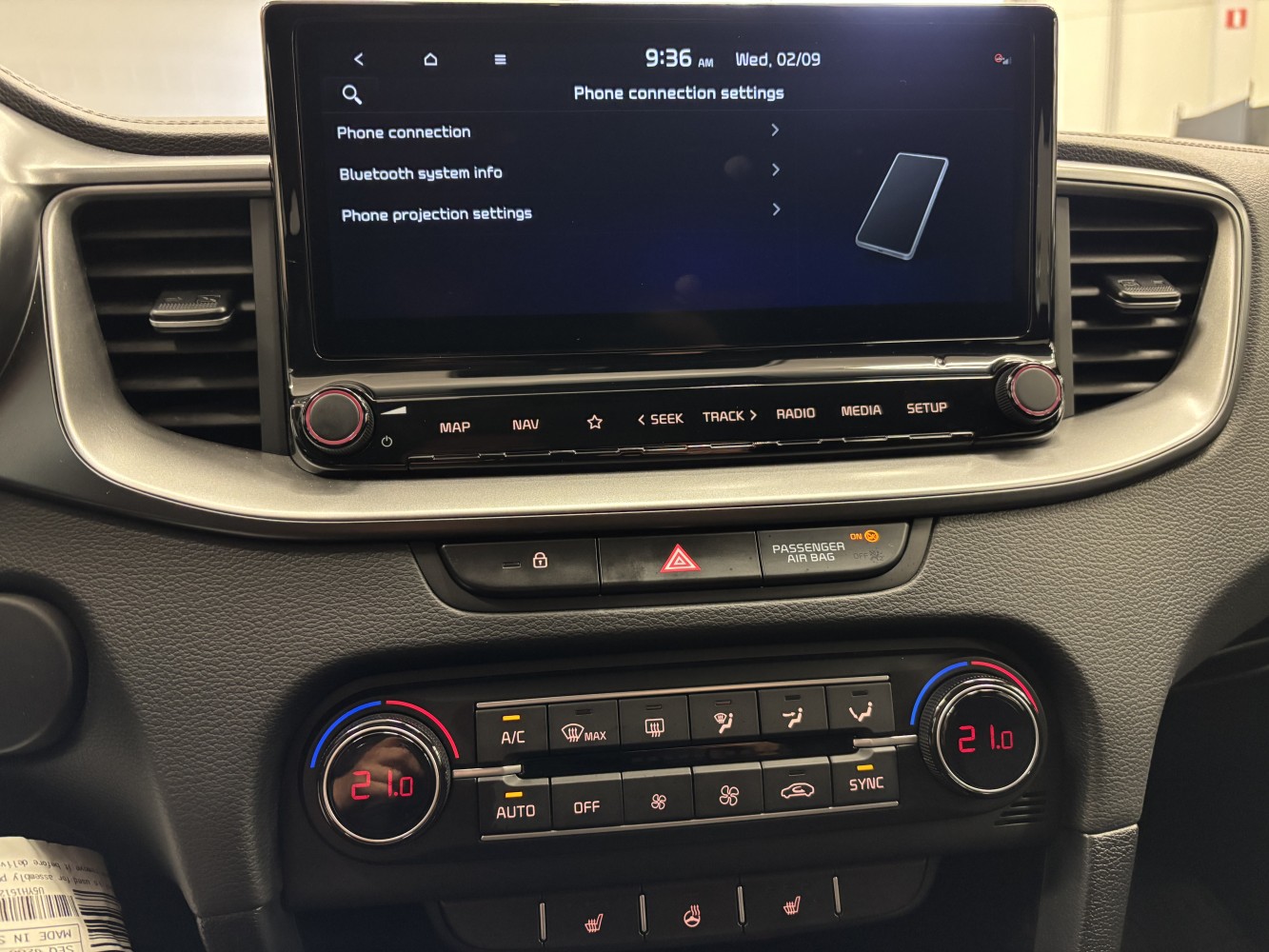 Car image 18