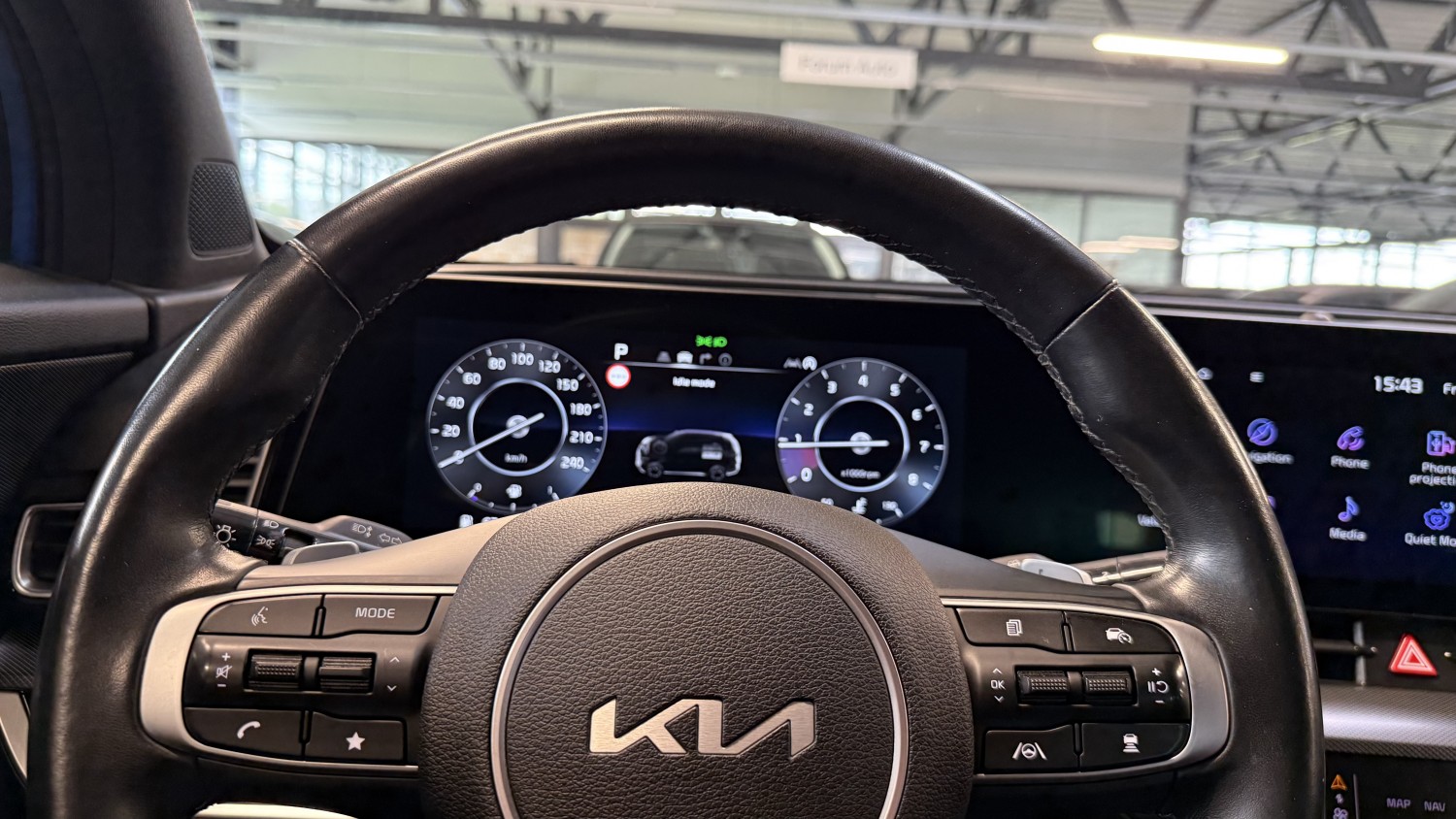 Car image 21
