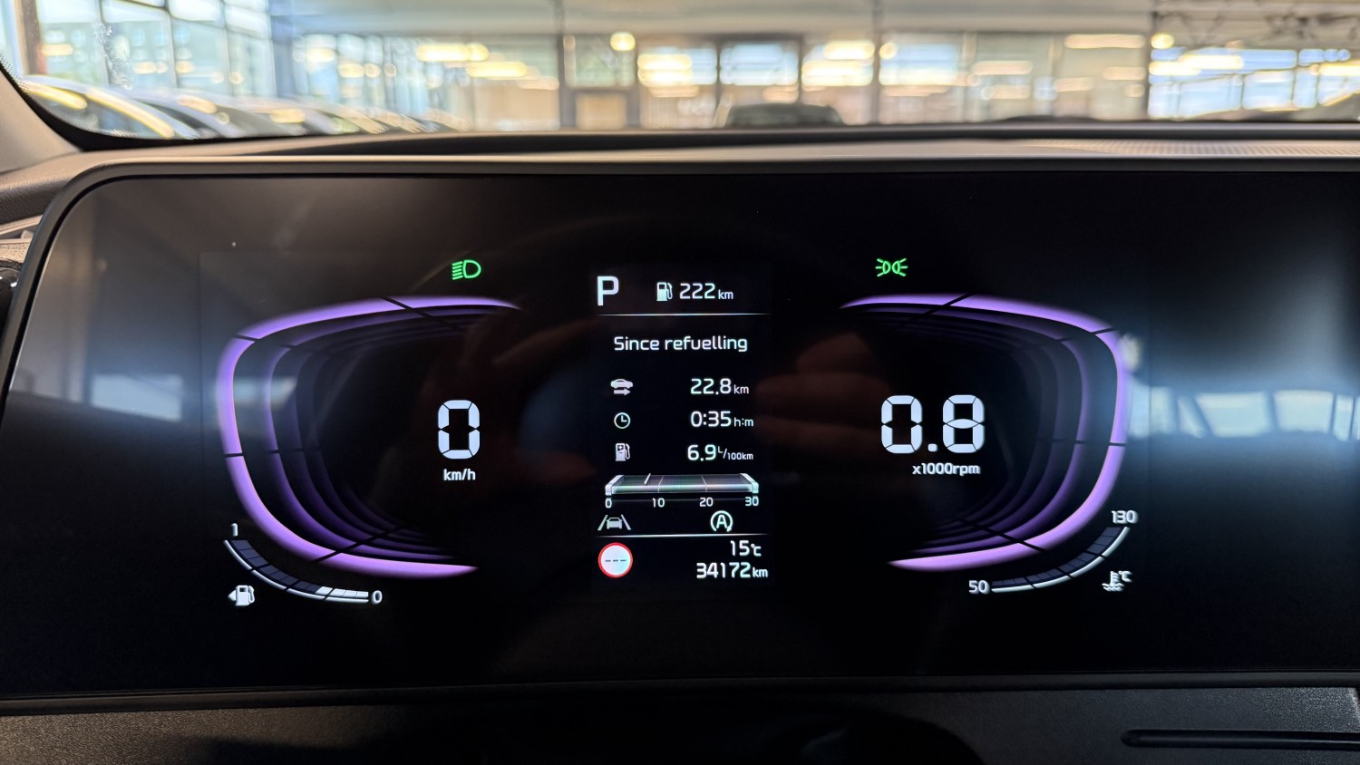 Car image 18