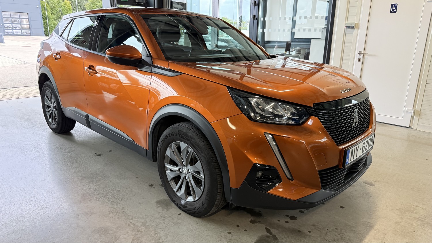 Car image 6