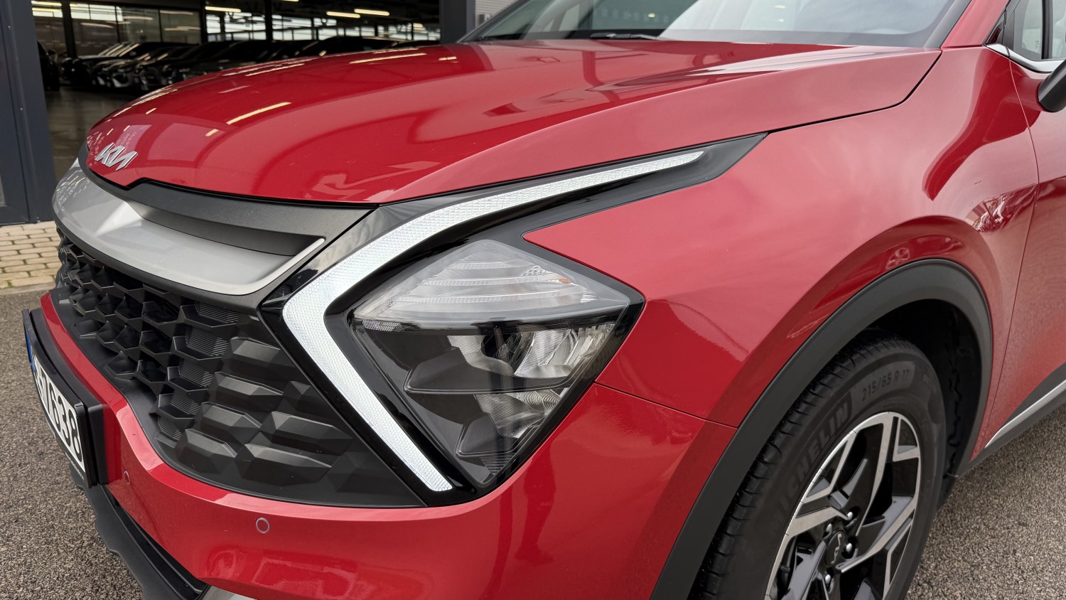 Car image 9
