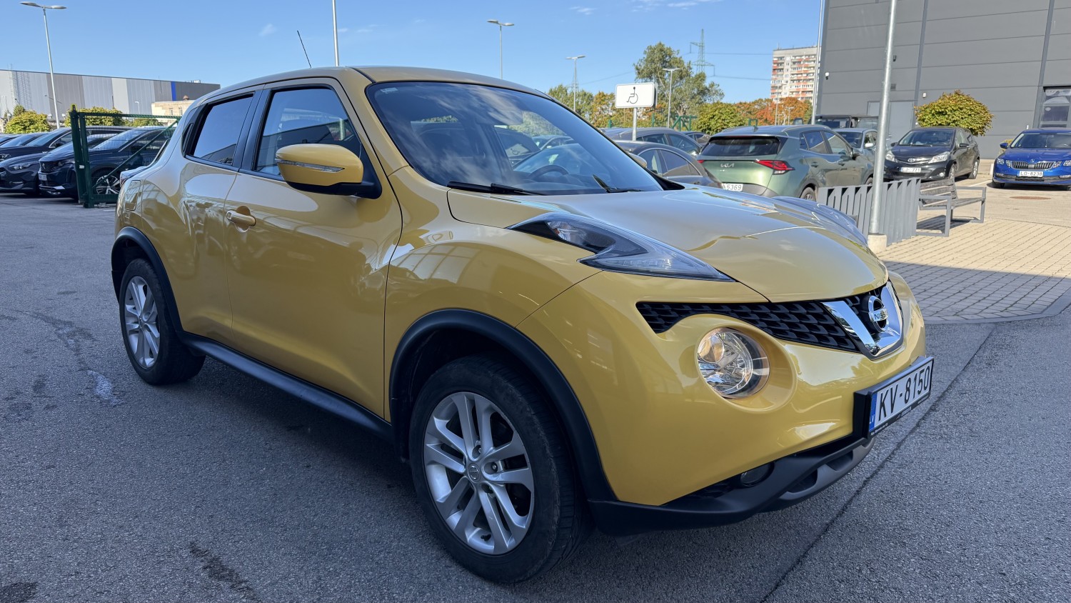 Car image 6