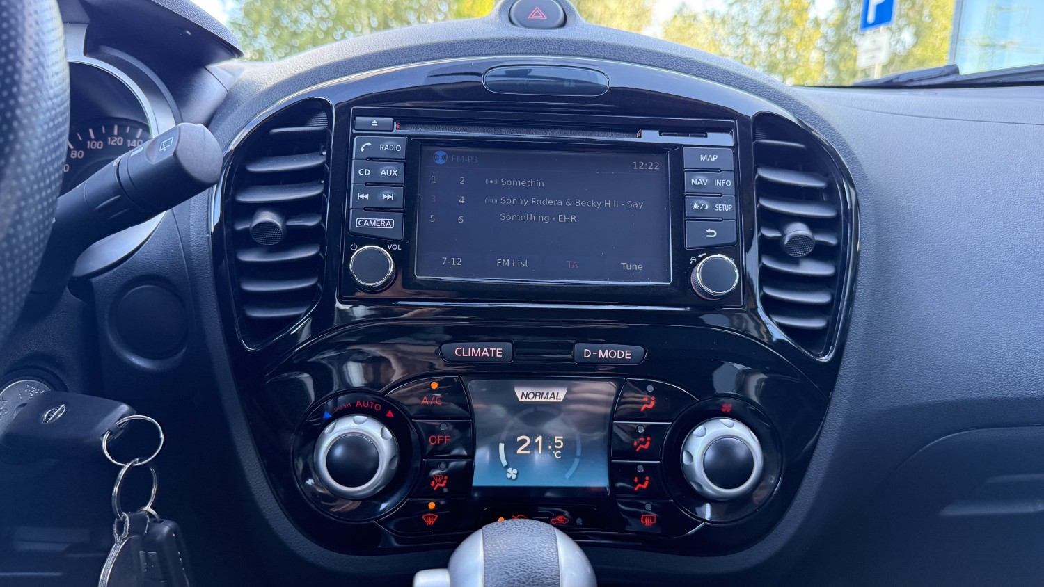 Car image 20