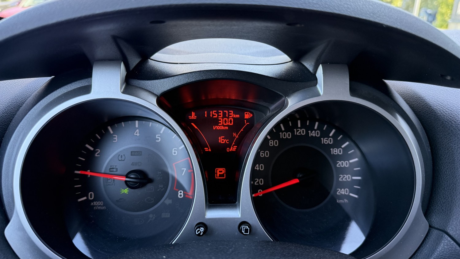 Car image 19