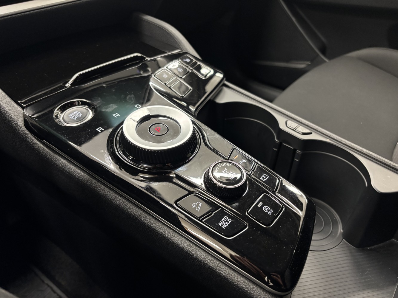 Car image 22