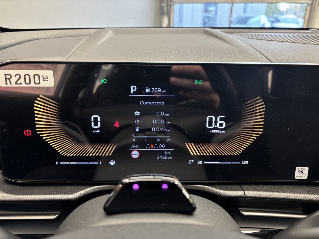 Car image 11
