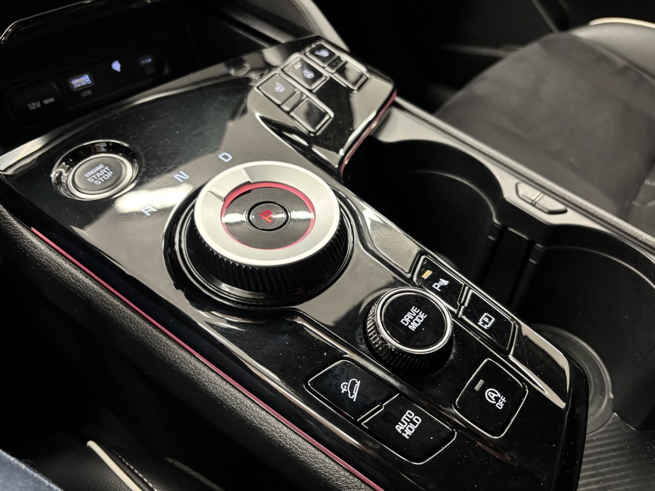 Car image 29