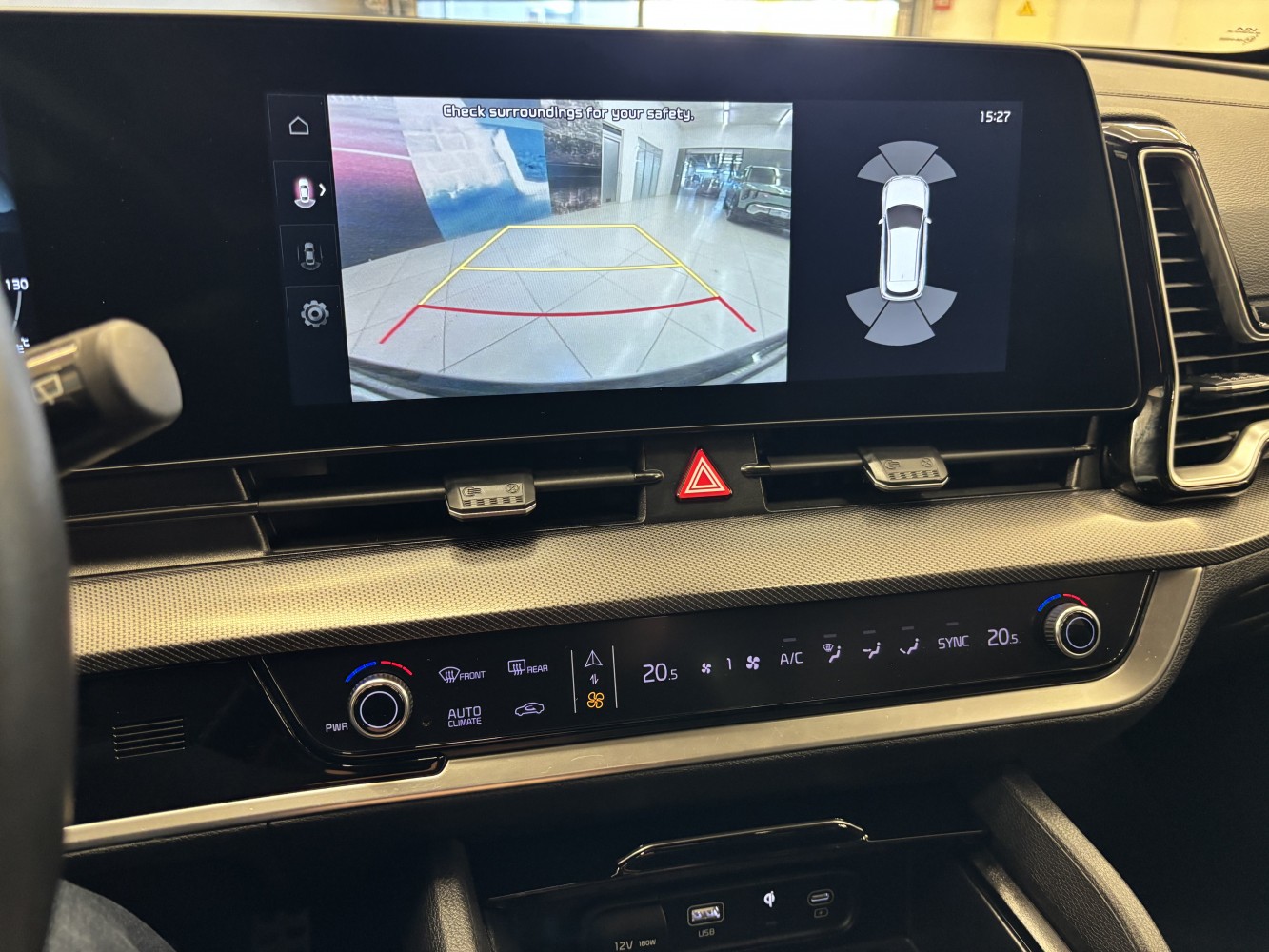 Car image 23