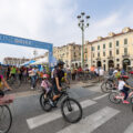 La partenza di Bimbimbici, la pedalata per famiglie (ph@çLoris Salussolia)
