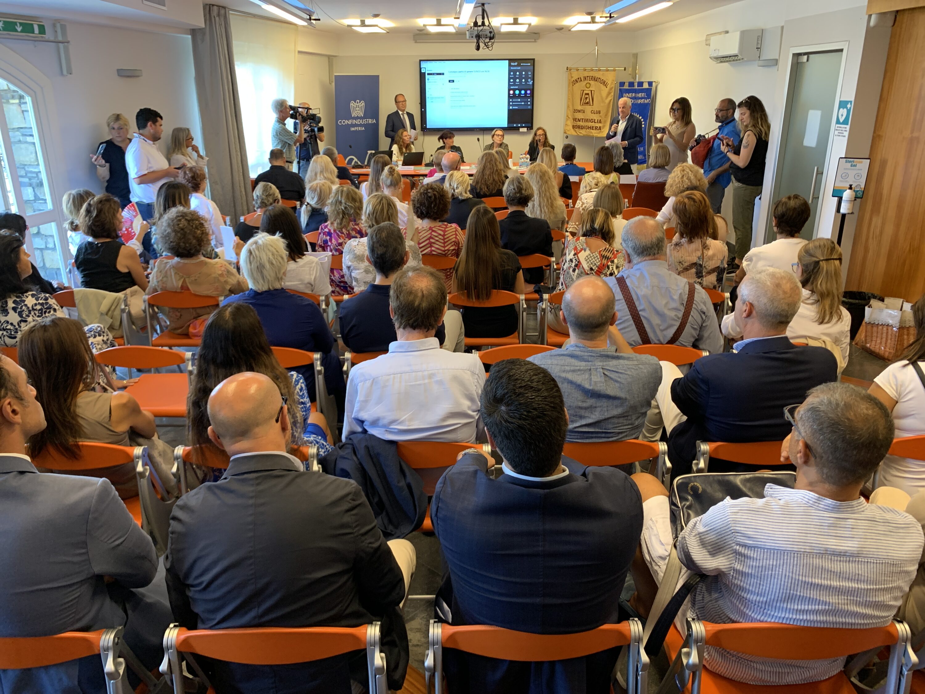 Un momento del convegno sulla parità di genere, organizzato da Confindustria Imperia, nel 2024