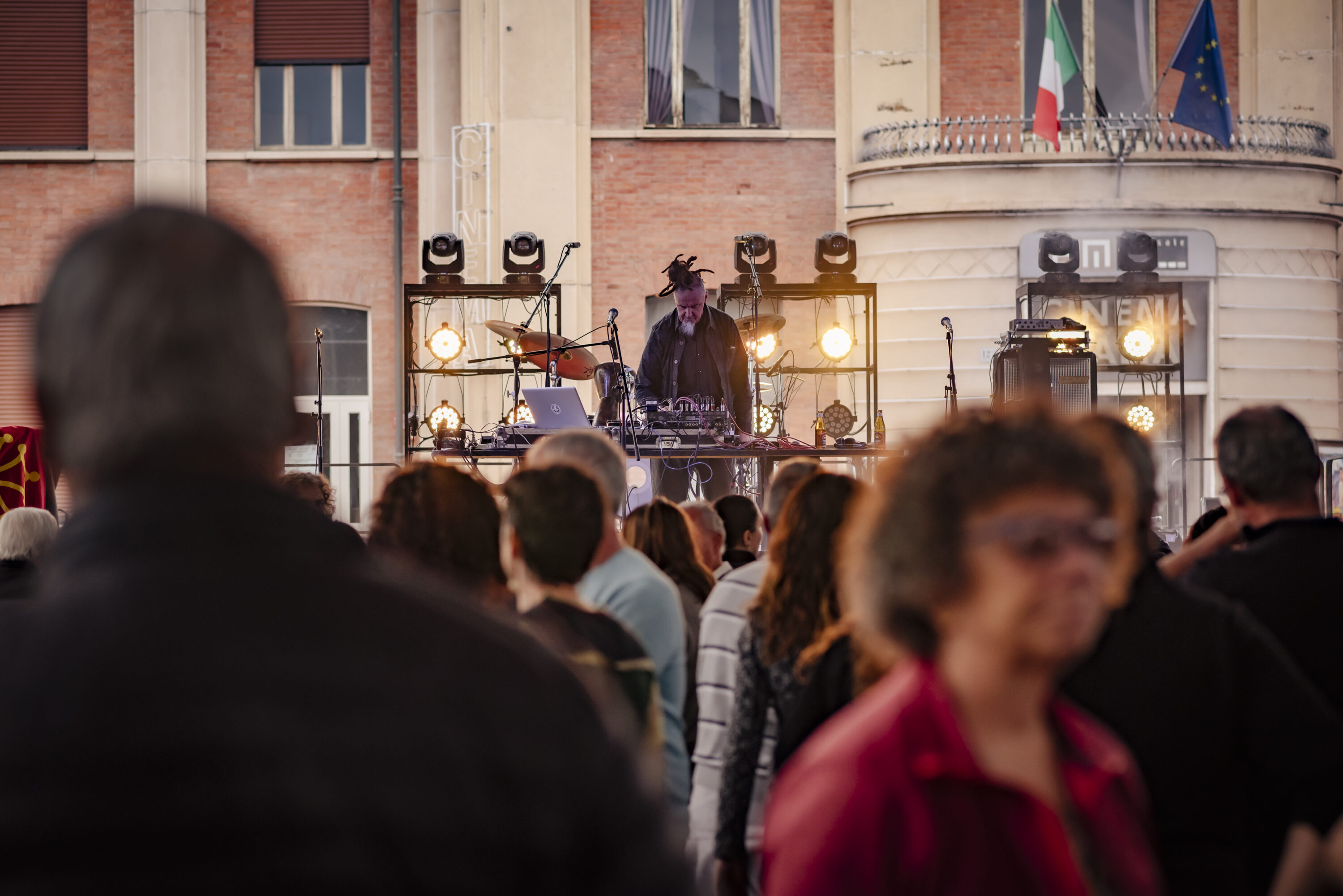 Tra gli artisti sul palco di Uvernada anche Madaski