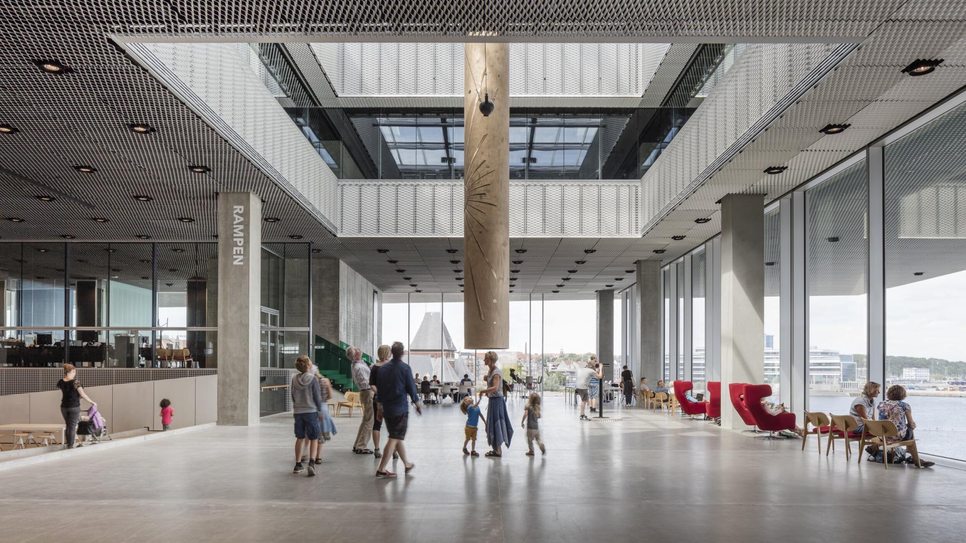 Un'immagine delle Biblioteche Pubbliche di Aarhus in Danimarca, la cui direttrice sarà ospite di Reading Forward