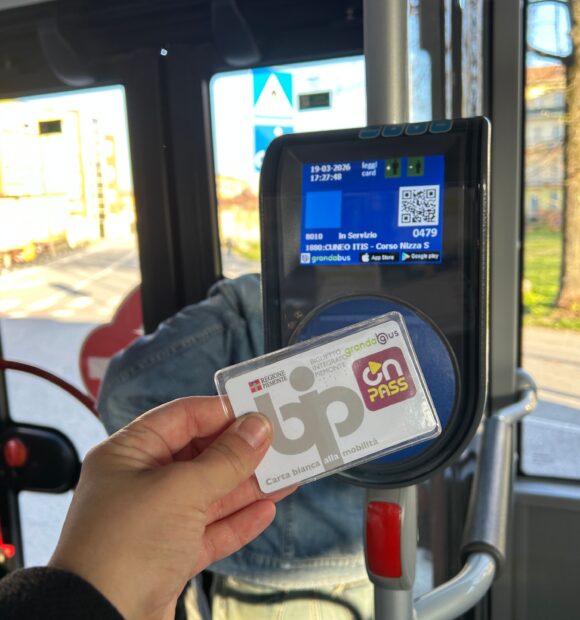 Nel primo mese del CN PASS, oltre il 70% dell’utenza si è recata al Movicentro e ha ritirato la tessera Bip