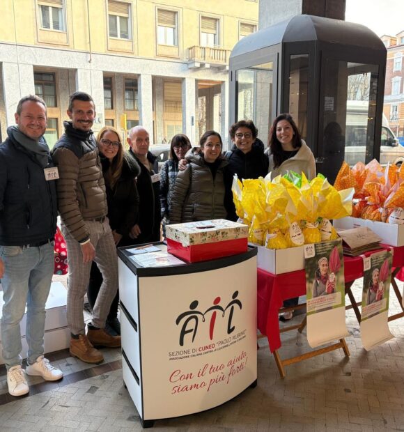 Volontari AIL e personale del reparto di Ematologia dell’Ospedale Santa Croce e Carle di Cuneo