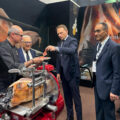 Il Ministro all'Agricoltura Francesco Lollobrigida durante la degustazione del Crudo di Cuneo Dop con Giovanni Battista Testa, segretario del Consorzio