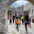 Giovani esploratori in visita al Forte di Vinadio