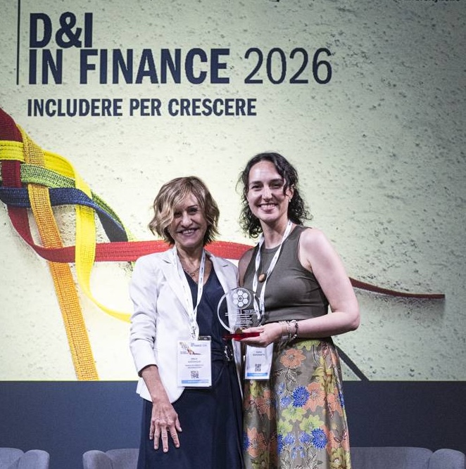 Erica Azzoaglio ed Elena Ramondetti durante la premiazione