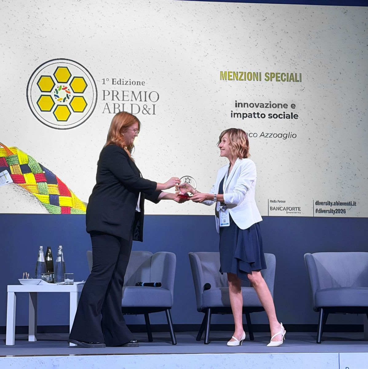 Erica Azzoaglio, Presidente del Banco Azzoaglio e Vicepresidente della Fondazione Azzoaglio ETS, riceve la Menzione Speciale per il Premio ABI “Diversità e Inclusione”