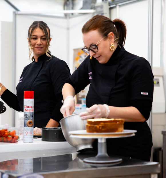 Un momento di show cooking a tema "pasticceria" della scorsa edizione