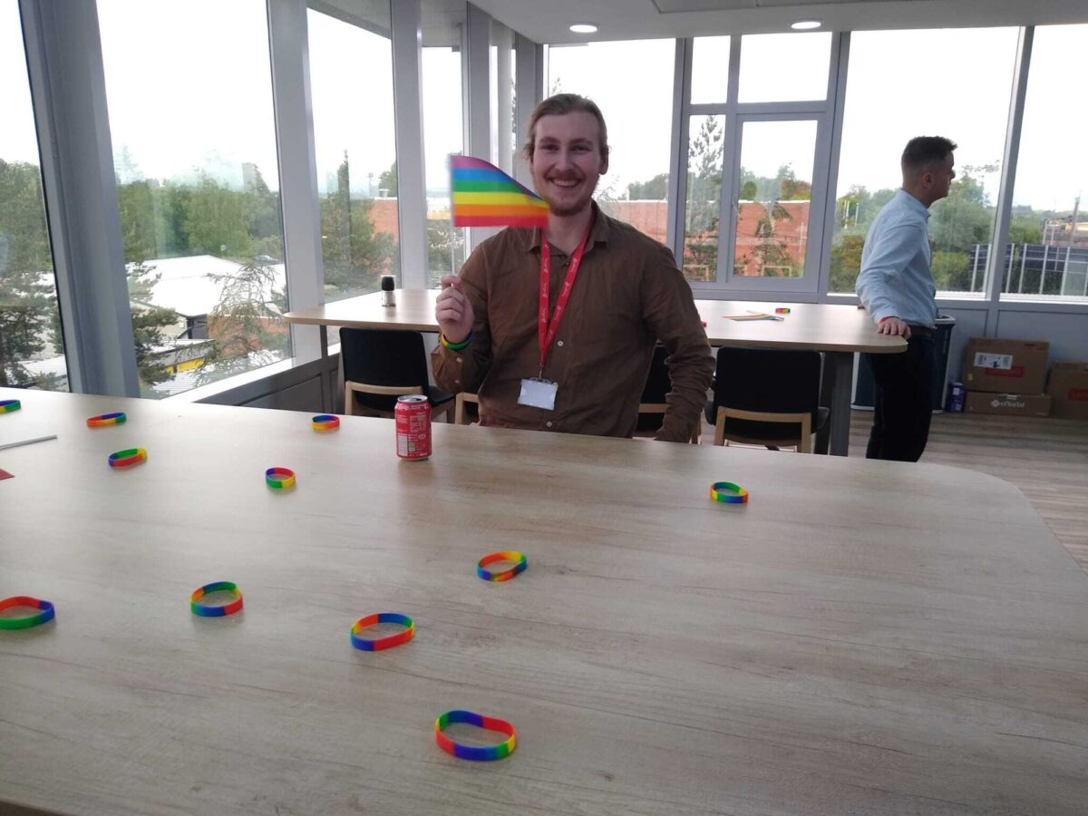 01a60113 b35d 45c5 8d06 a8eb3d982ab7