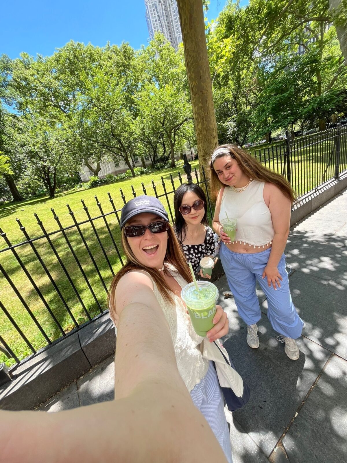 Bea0bcfd 53a0 474d 9136 94452a24c77e