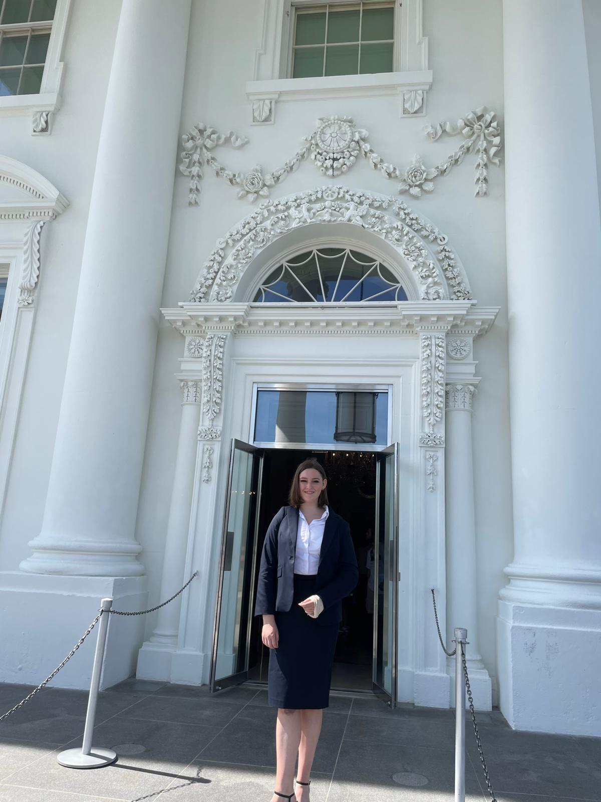 Mirren Loughery, Intern - Office of the President, White House Historical Society