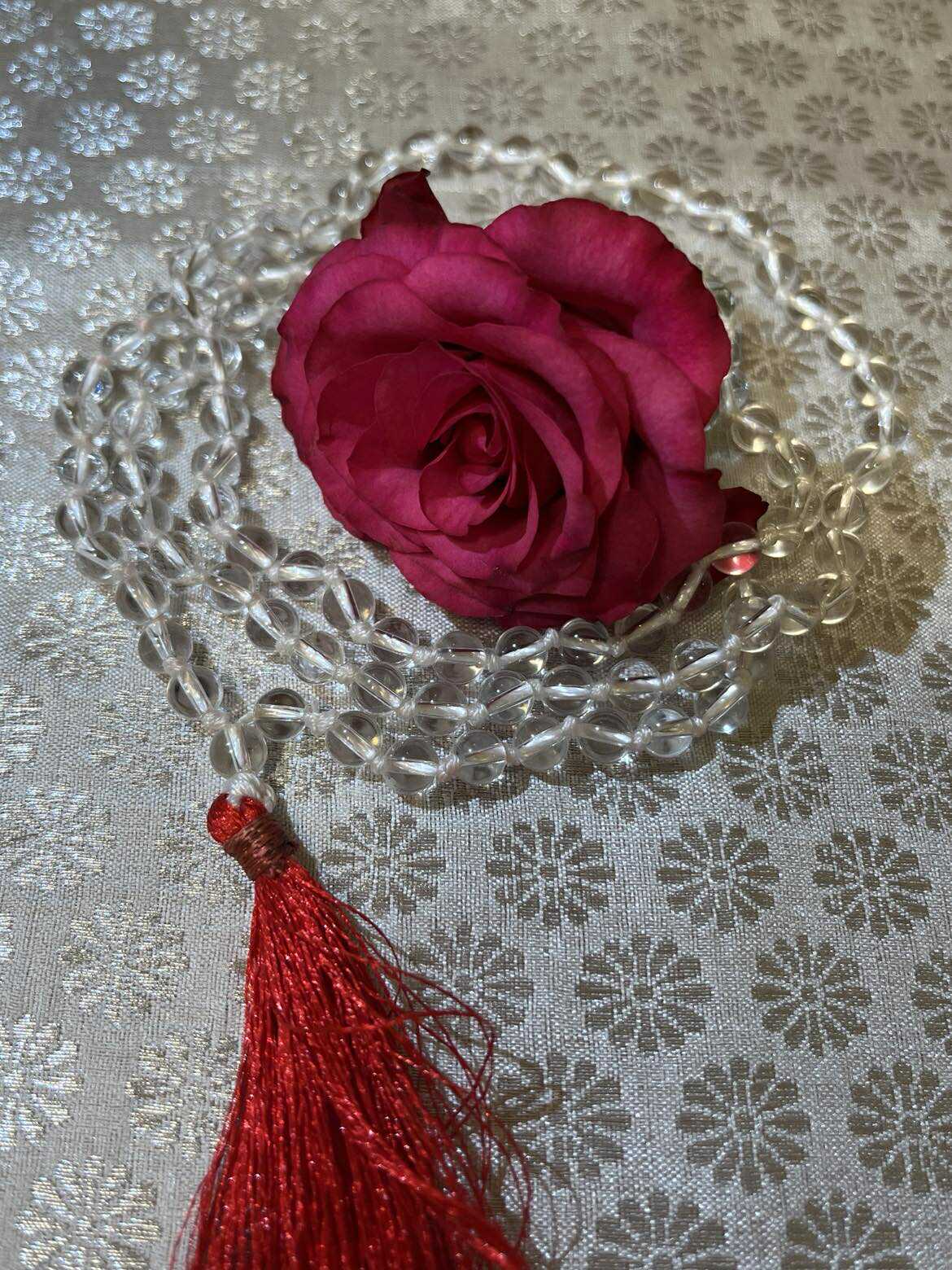 Mála z horského křišťálu.