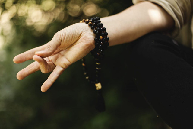 YOGA NIDRA – NETNÁMSKEIÐ – 9. febrúar 2021 YOGA NIDRA – NETNÁMSKEIÐ – 9. febrúar 2021