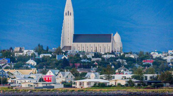 Reykjavík City Sightseeing Tour - By minibus