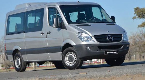 Private Transfer From Madrid Barajas Airport to Madrid - Image 2