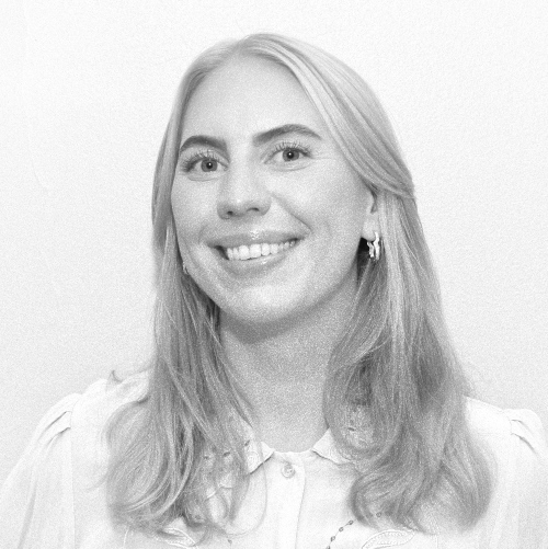 Mynd Snæbjört-500x500bw