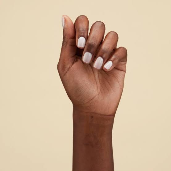 Nailberry On Cloud Nine NÝTT - Image 4