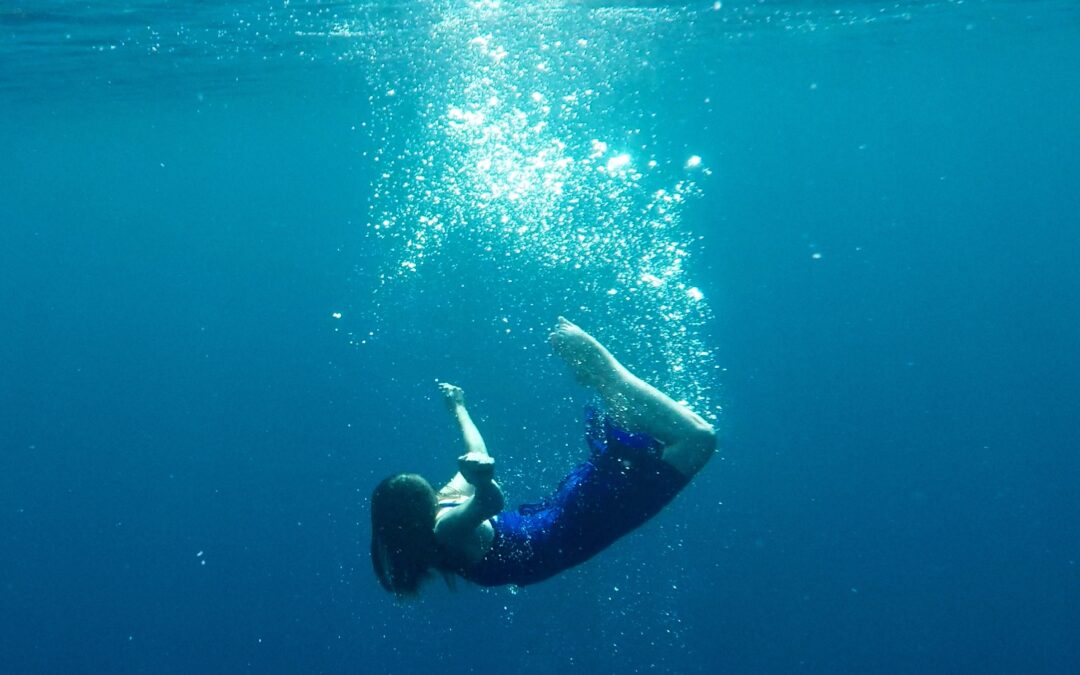 Peza “comobeatrixenelagua”, por Beatriz Mínguez de Molina