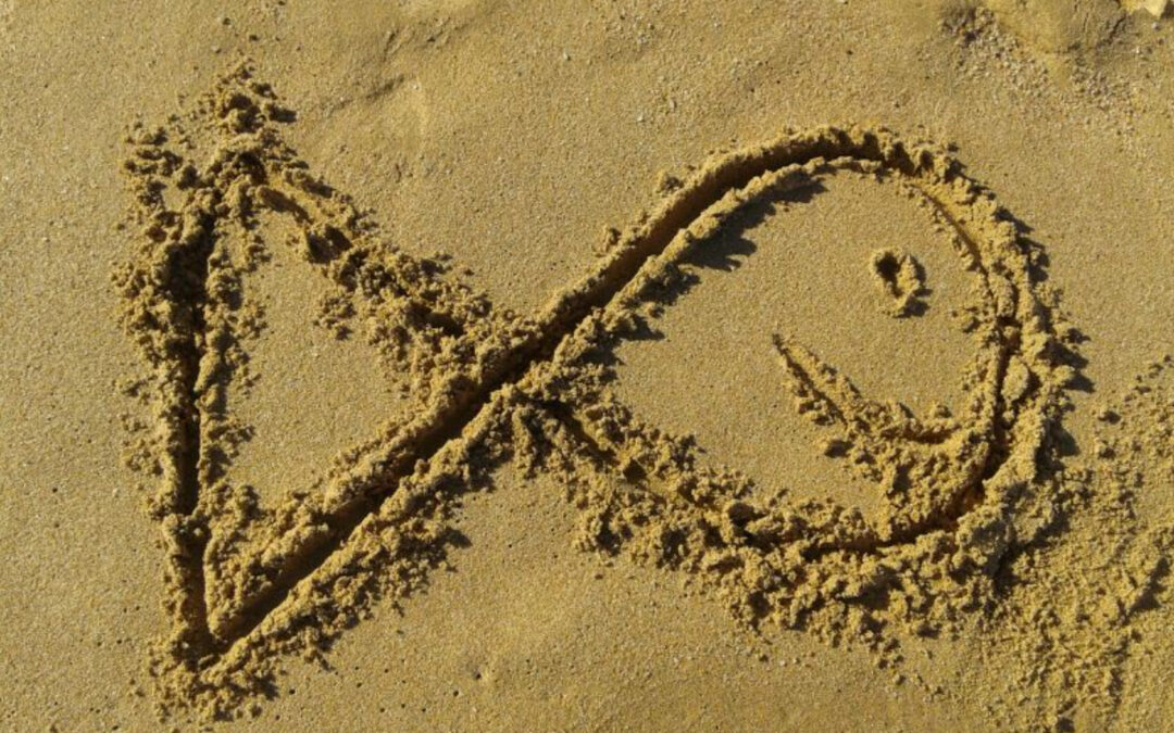 Pez (infinito) de playa, por Júlia Gas Ferrer